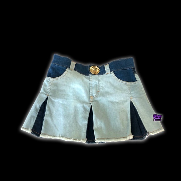 Dolce & Gabbana Dresses & Skirts - Dolce & Gabbana Vintage Logo Medallion Mini Skirt